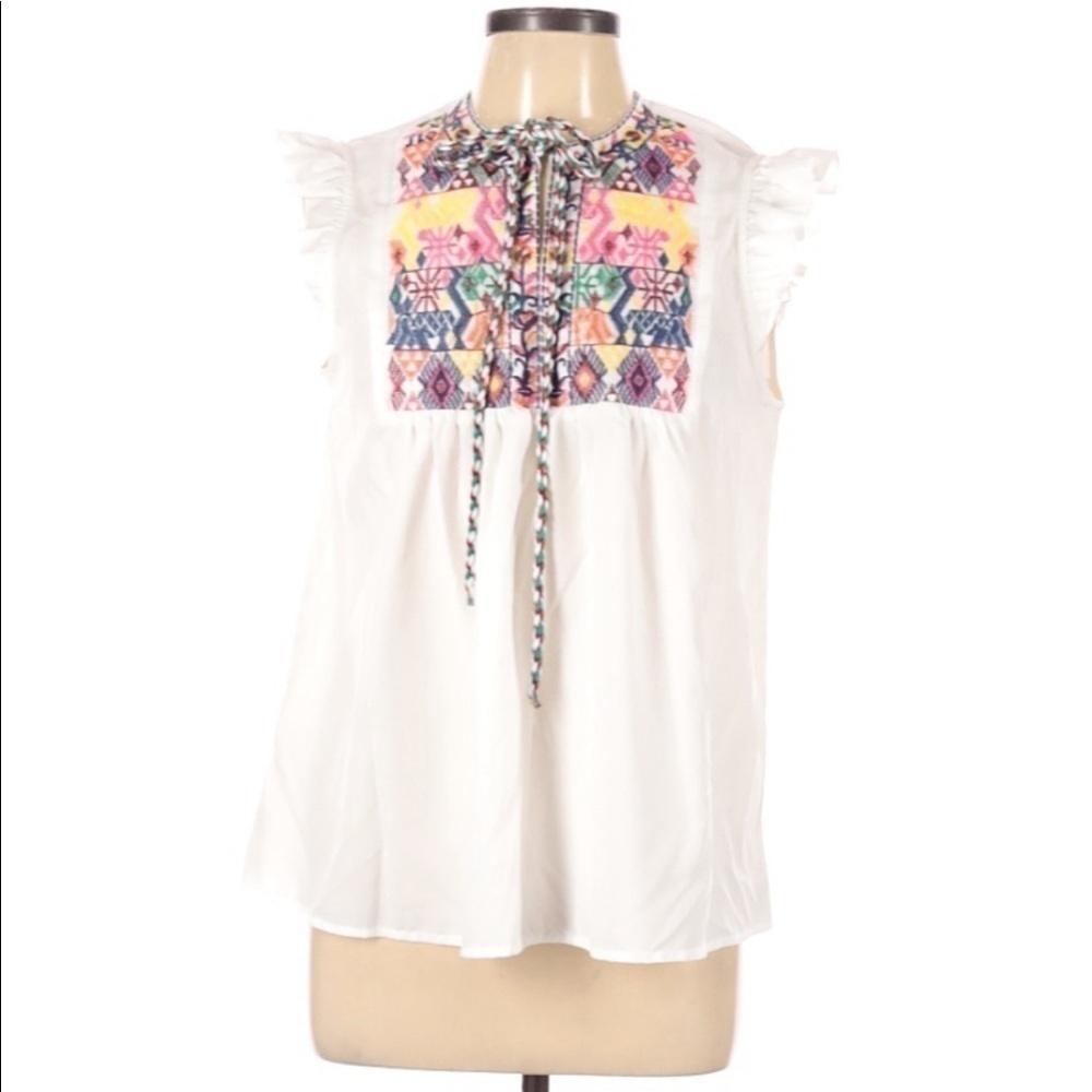 𝅺ADORABLE embroidered top